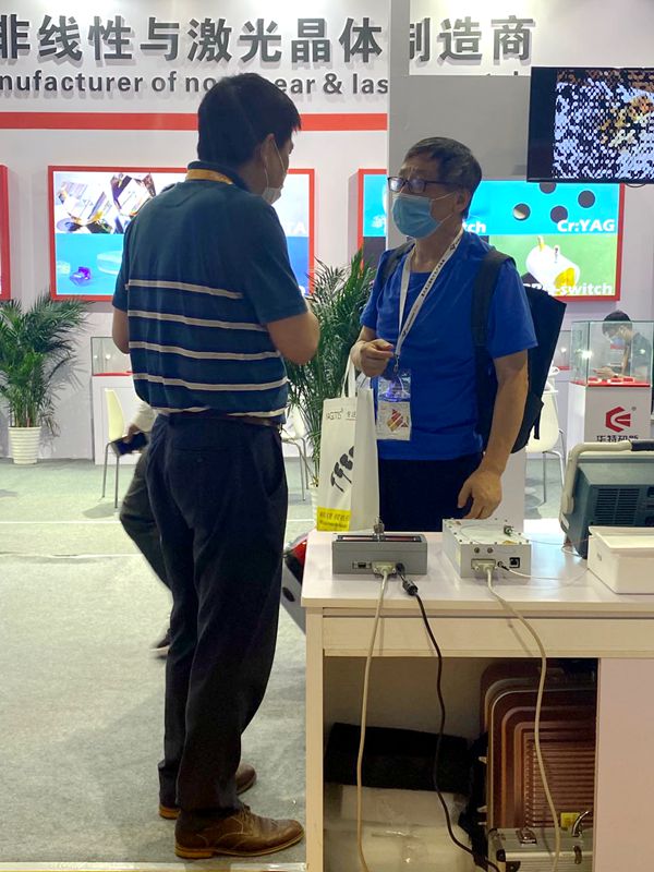 超快皮秒全光纤激光器